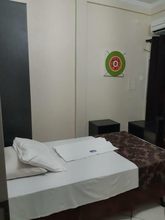 Hotel Express - Leva E Busca No Aeroporto Gratis 24 Horas Varzea Grande  Bagian luar foto